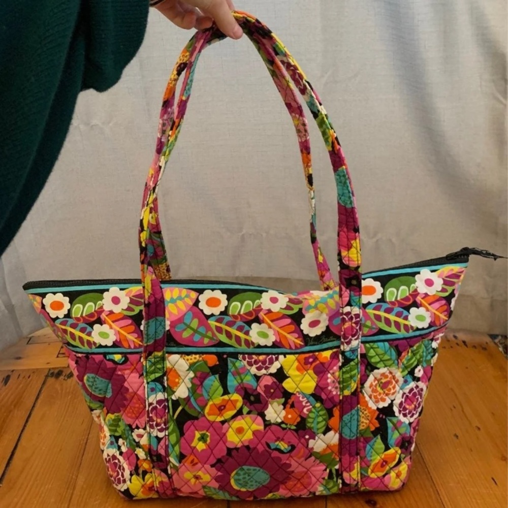 Vera Bradley Large Tote